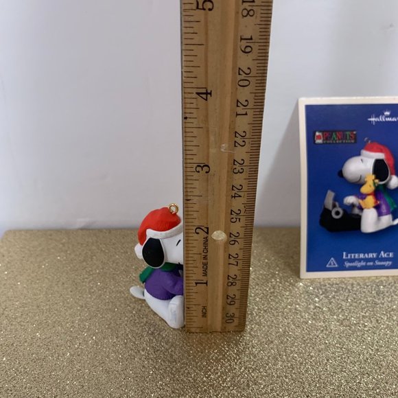 Hallmark Keepsake Ornament Peanuts Snoopy Literacy Ace Ornament With Box - Picture 5 of 7